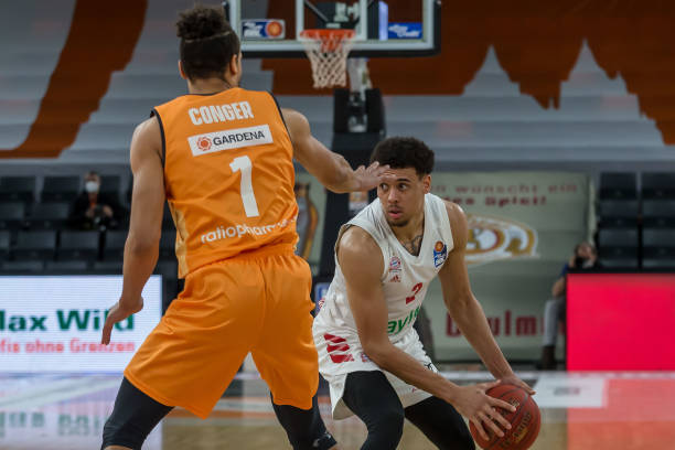 拥有众多优 拥有众多优